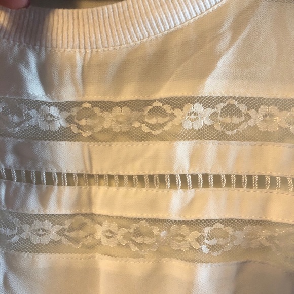 Blouse - Picture 2 of 4